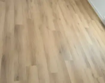 pose de moquette Chartres de Bretagne-5