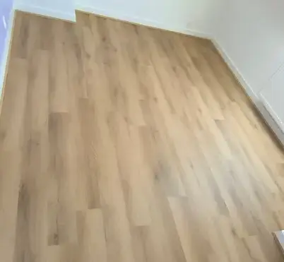 pose de sol à Chartres de Bretagne - image 4