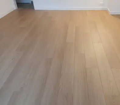 pose de sol à Saint-Jacques-de-la-Lande - image 4